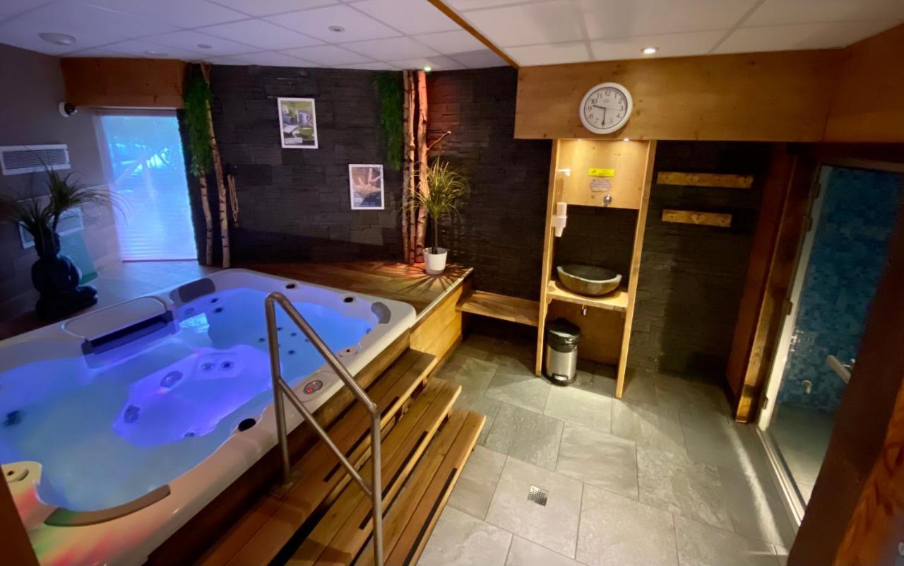 Logis Hotel Les Ancolies Arêches Zewnętrze zdjęcie